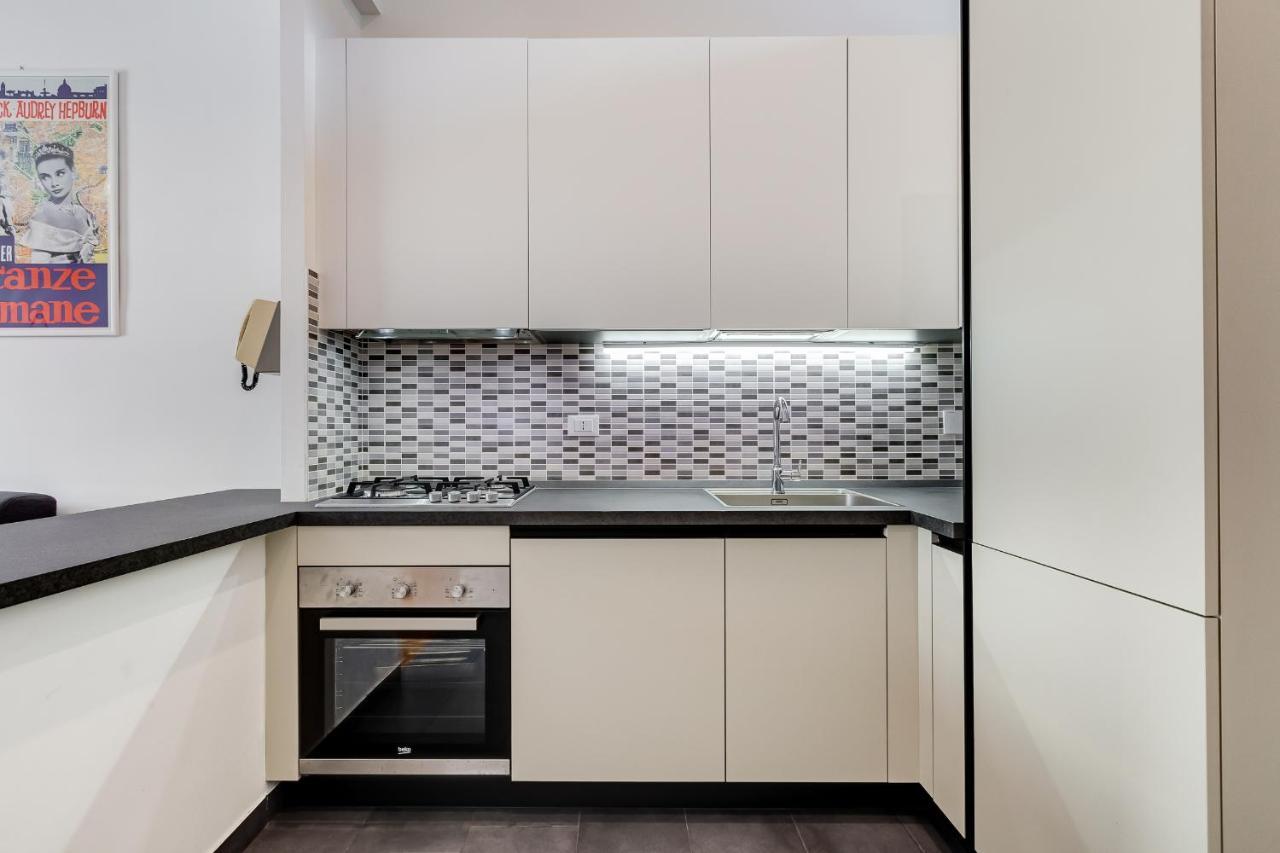 Am House Colosseo Рим Екстериор снимка