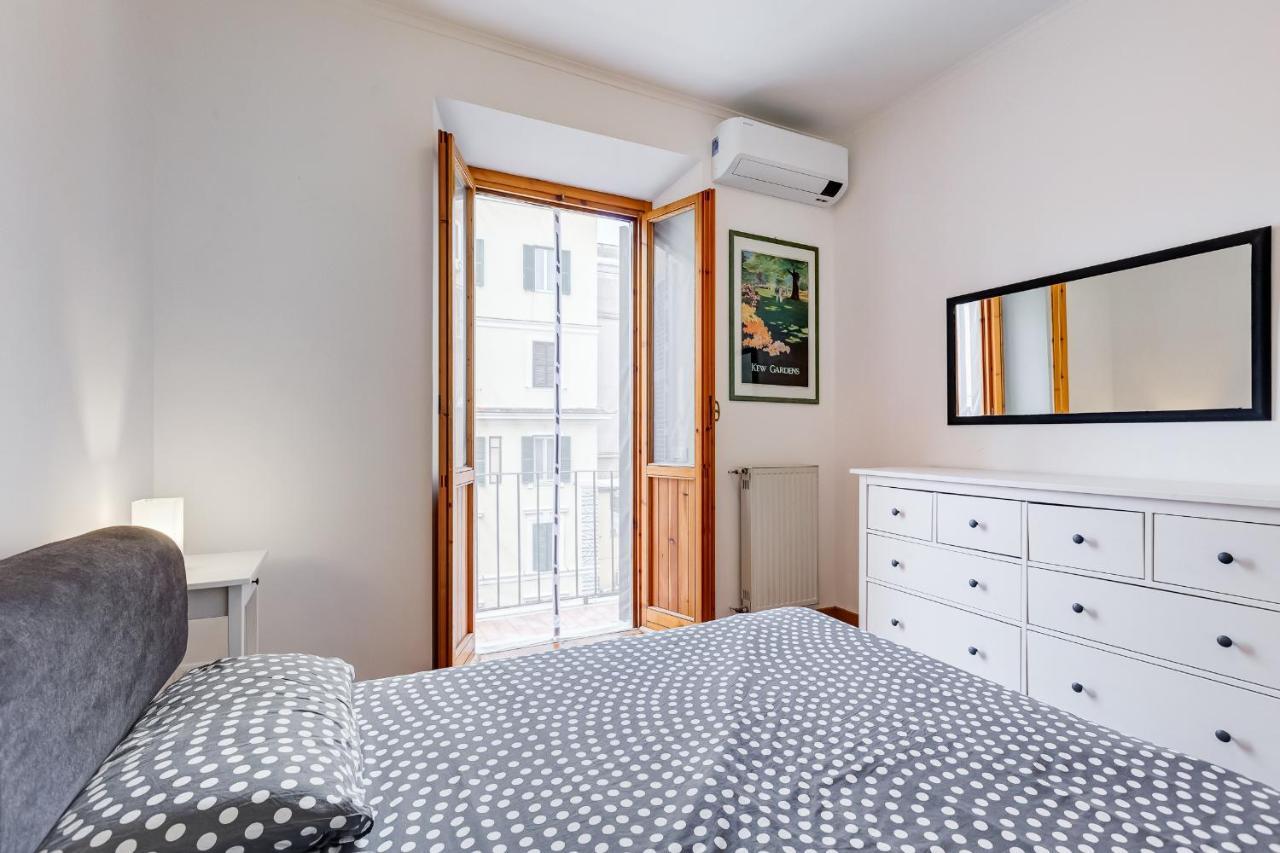 Am House Colosseo Рим Екстериор снимка