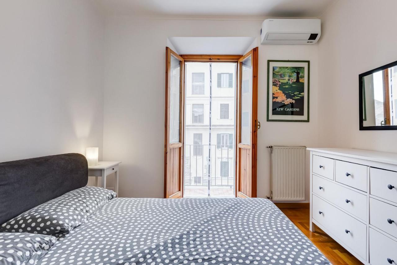 Am House Colosseo Рим Екстериор снимка